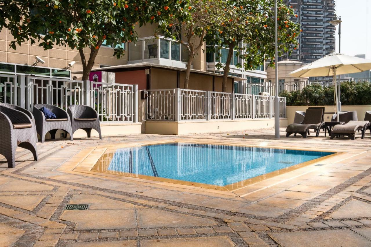 Maison Privee - Exclusive Apt With Burj Khalifa Next Door Dubai Eksteriør bilde