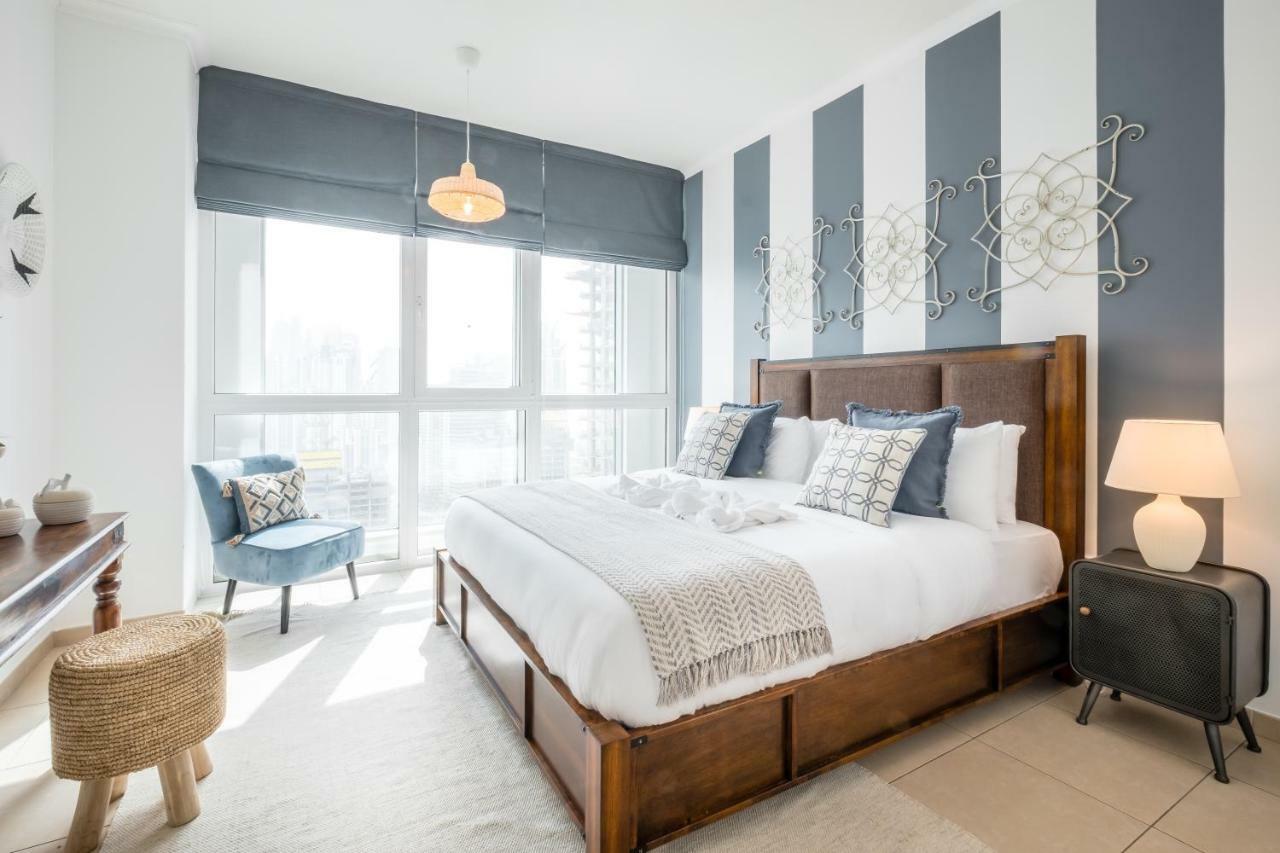 Maison Privee - Exclusive Apt With Burj Khalifa Next Door Dubai Eksteriør bilde